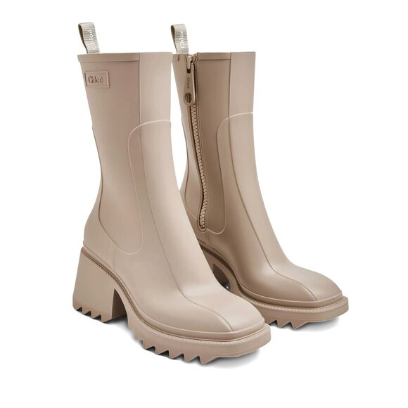 Chloé Betty Rain Boot in Nomad Beige, Size 7 - Picture 1 of 12